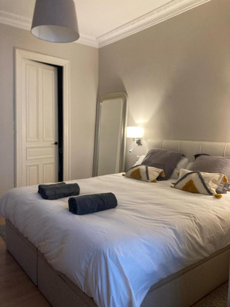 Apartamento Guretxe Apartment Bilbao Bagian luar foto